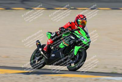 media/Oct-06-2024-Race Pace (Sun) [[d7d39ec7ad]]/9-Bowl Exit (940am)/